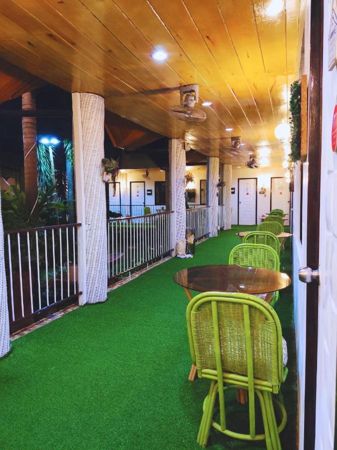 Infinite Green Pension Пуэрто-Принцеса Экстерьер фото